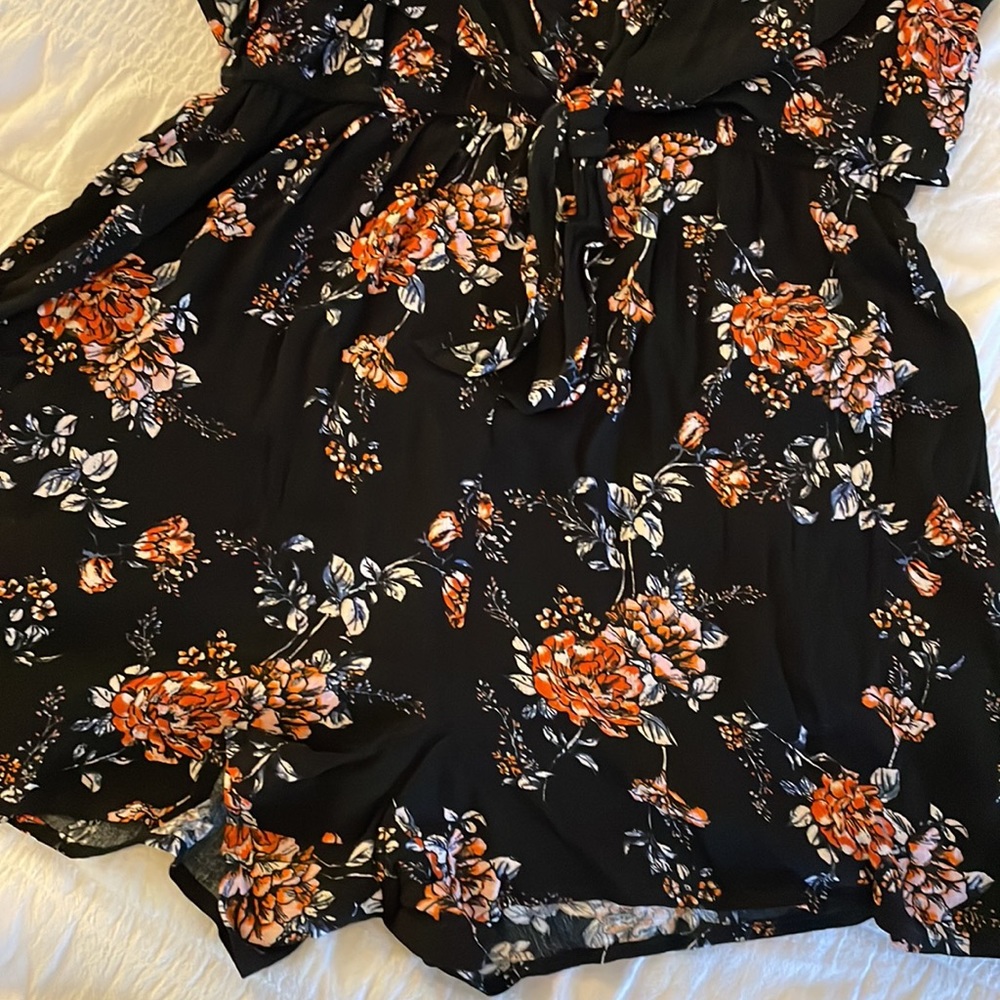 Target romper - Picture 3 of 5